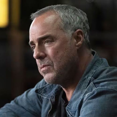 Titus Welliver interpretando a Harry Bosch