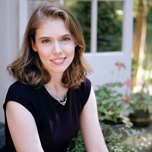 Fotografía de la escritora Madeline Miller